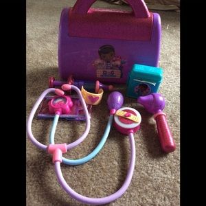 DOC MCSTUFFINS DR PLAYSET PRICE NEGOT